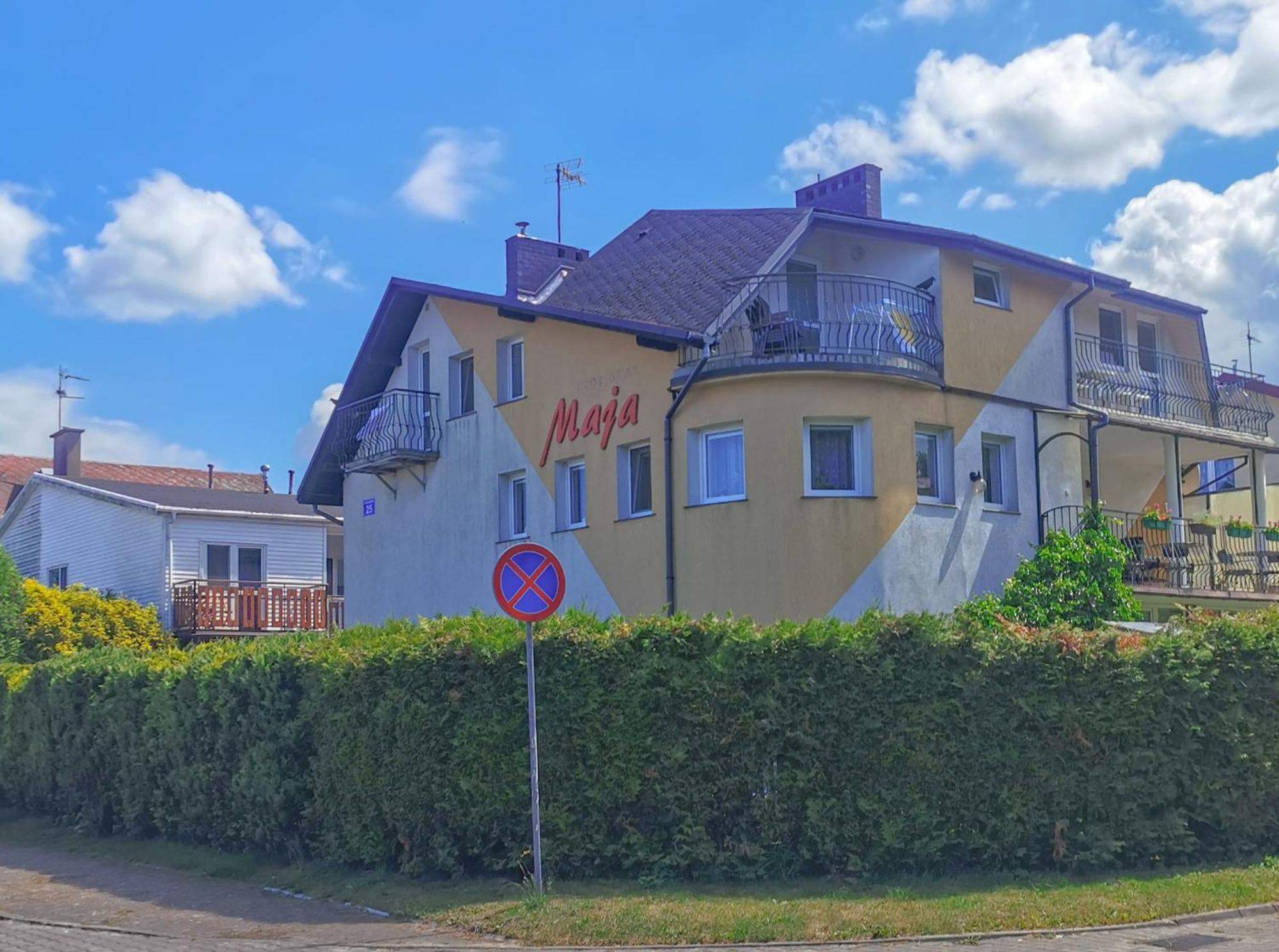 Dom Wczasowy Maja Dźwirzyno Exterior foto